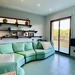 公寓 La Pineda I 1 3-6 *