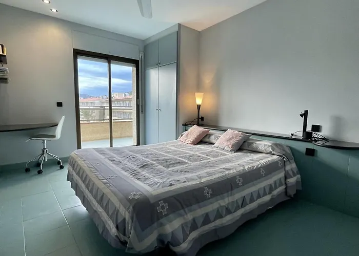 La Pineda I 1 3-6 Апартаменты